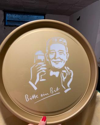 Vassoio Bitburger color oro