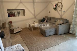 Stabile - Palazzo a Casalnuovo di Napoli 6 locali