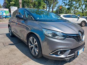 RENAULT SCENIC dCi 8V 110 CV