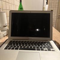 MacBook Air 13" (2017)