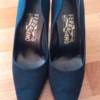 Décolleté nere Ferragamo nr 39 tacco 7 cm