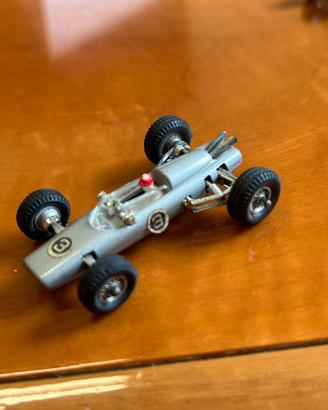 Macchina da collezione. Politoys Penny Brabham