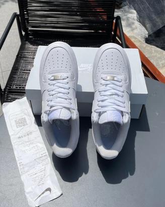 Nike Air Force 1 bianche, taglia43