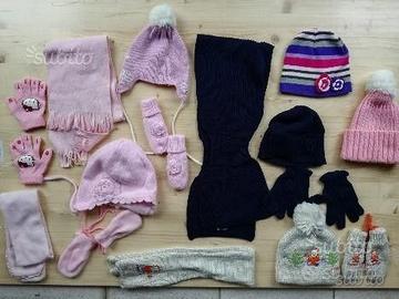 stock berretti guanti sciarpe 3-5 anni
