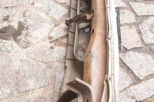 paraurti +staffa Suzuki vitara 1998