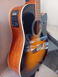 chitarra elettroacustica Cort