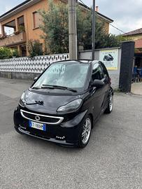 Smart ForTwo 1000 75 kW cabrio BRABUS Xclusive