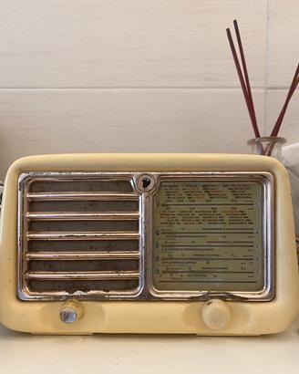 Radio Geloso G 309 A a valvole