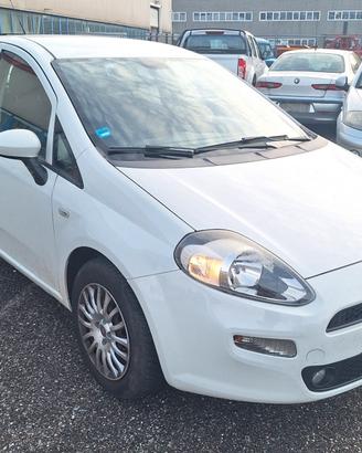 Fiat Punto 1.3 MJT 95 CV 5 porte Street