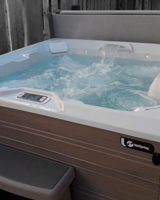 SPA IDROMASSAGGIO HOT SPRING