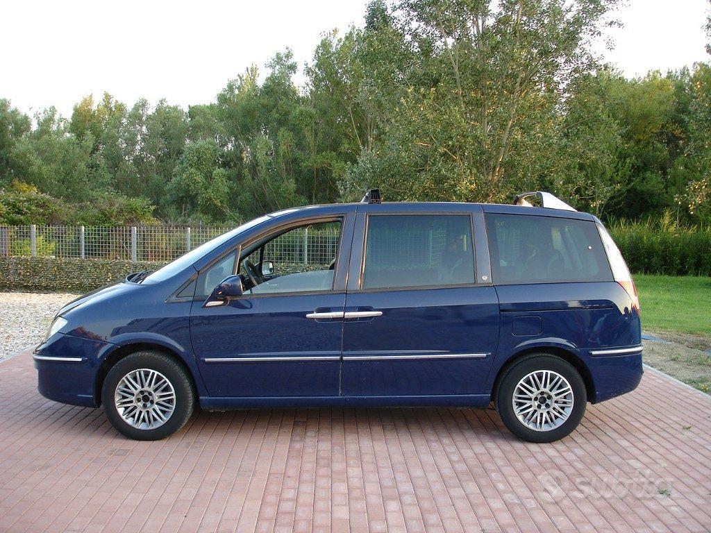 Lancia Phedra 2008 photo 3