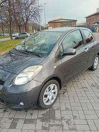 Toyota yaris 1.4 d-4d 90 cv dpf