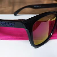 Occhiali da sole Oakley Frogskins 9013-09 Polarizz