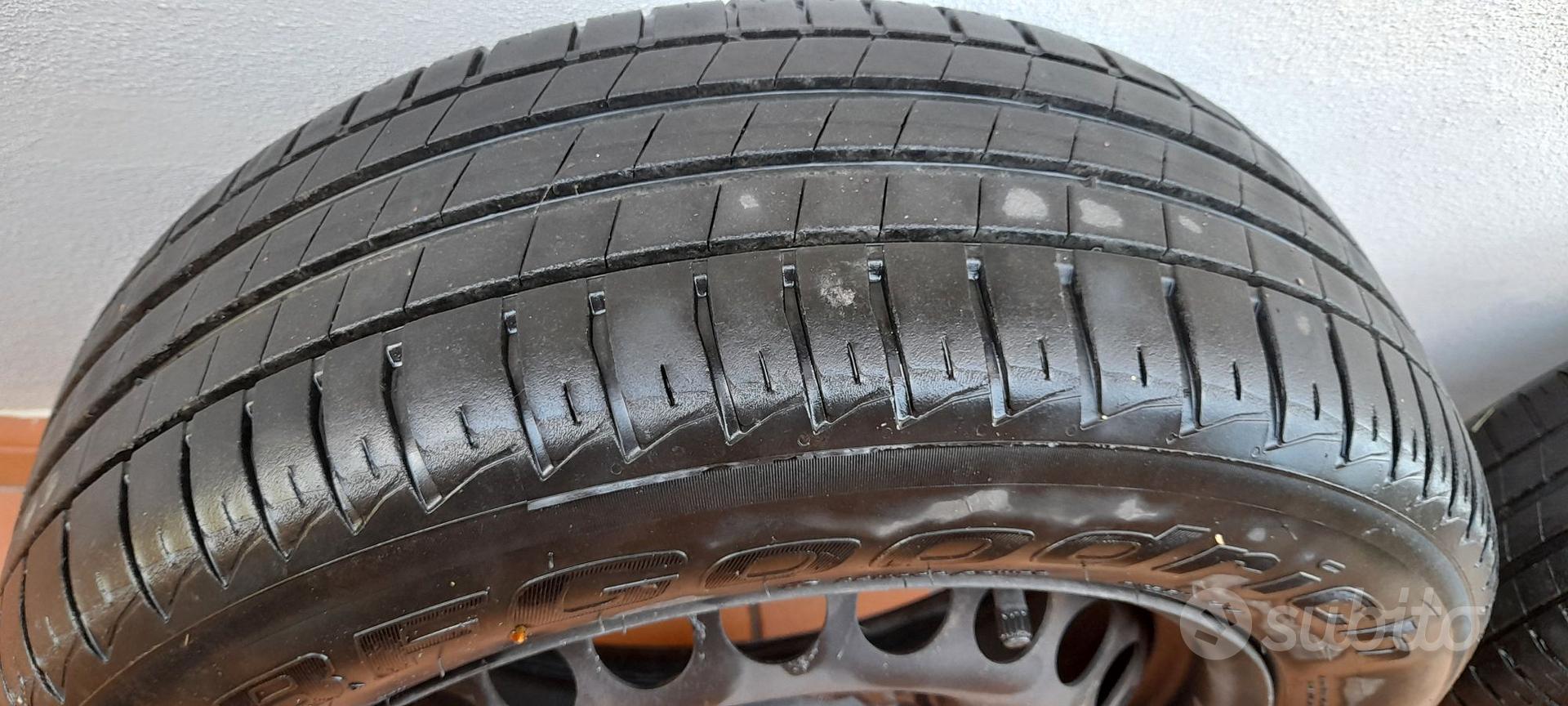 4 pneumatici 4 stagioni 185/65 R15 88T - Accessori Auto In vendita a Reggio  Emilia