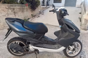 Yamaha Aerox 50