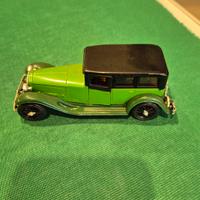 modellino auto d'epoca 