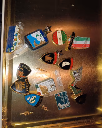 spillette/distintivi Alpini anni 90'