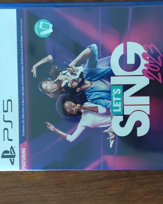 Let's Sing 2023 per PS5 con microfono