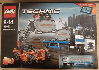 Lego technic 42062 TRASPORTA CONTAINER