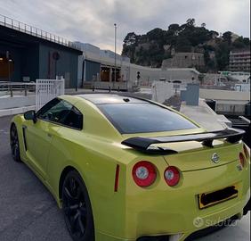 Nissan gtr r35 2009