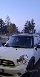 MINI COUNTRYMAN D CAMBIO AUTOMATICO