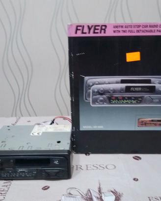 autoradio vintage con cassette