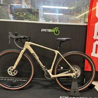 Bianchi  Arcadex Comp Shimano GRX610/822