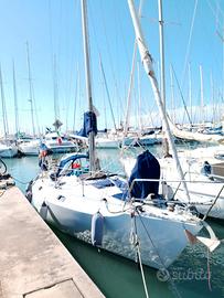 Barca a vela 9 mt CBS Harmony ,2 cabine.