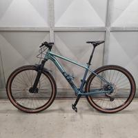 Bici Mountain bike front cube taglia L ruote 29