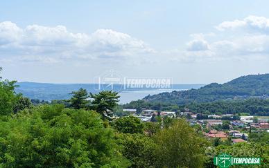 Appartamento a Nebbiuno Via Novara 3 locali