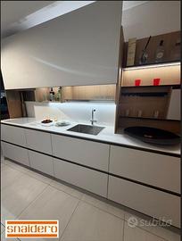 Cucina Snaidero Link pensile scorrevole a chiusura