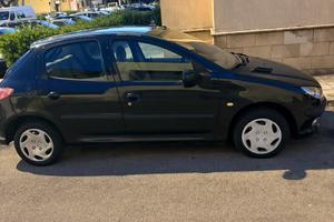 Peugeot 206 +