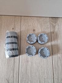 Piedini mobili, elettrodomestici, flipper e altro