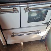 stufa a legna nordica con forno e scaldacqua 