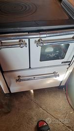 stufa a legna nordica con forno e scaldacqua 