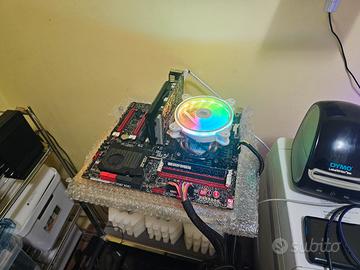 Asus Rampage IV Extreme i7 3820 DDR3