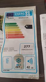 Congelatore Whirlpool.