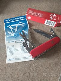 Victorinox Huntsman