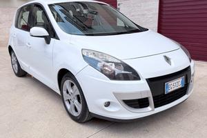 Renault Scénic X-Mod 1.5 dCi 110CV EDC Luxe