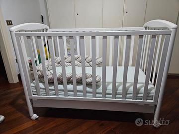 Lettino/Culla bianca Foppapedretti con ruote