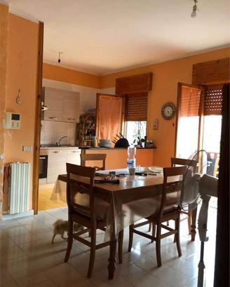 Appartamento di 129 m² con 4 locali a Carinola
