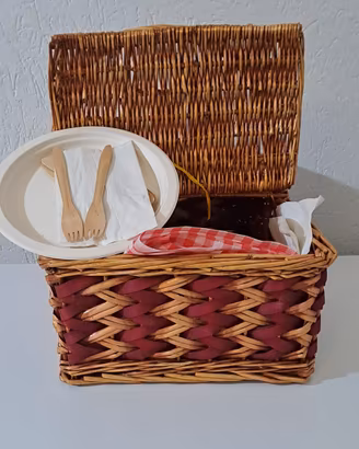 cesto vimini pic-nic