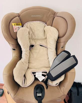 Seggiolino Bébé Confort Iseos Neo+ usato