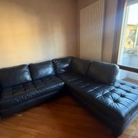 Divano in pelle ad angolo