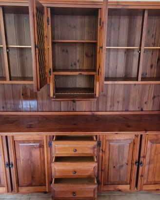 MobileTaverna stile rustico legno massello