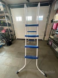 Scala per piscina alta 120