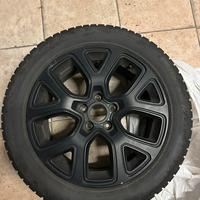 Cerchi in lega 17 con gomme