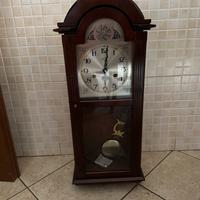Orologio a pendolo da parete