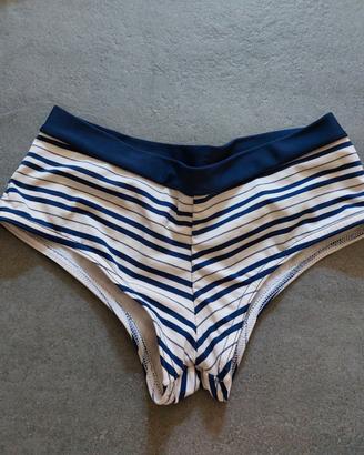 Costumi bimba e cuffia piscina 