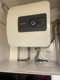 Scaldabagno/boiler Ariston